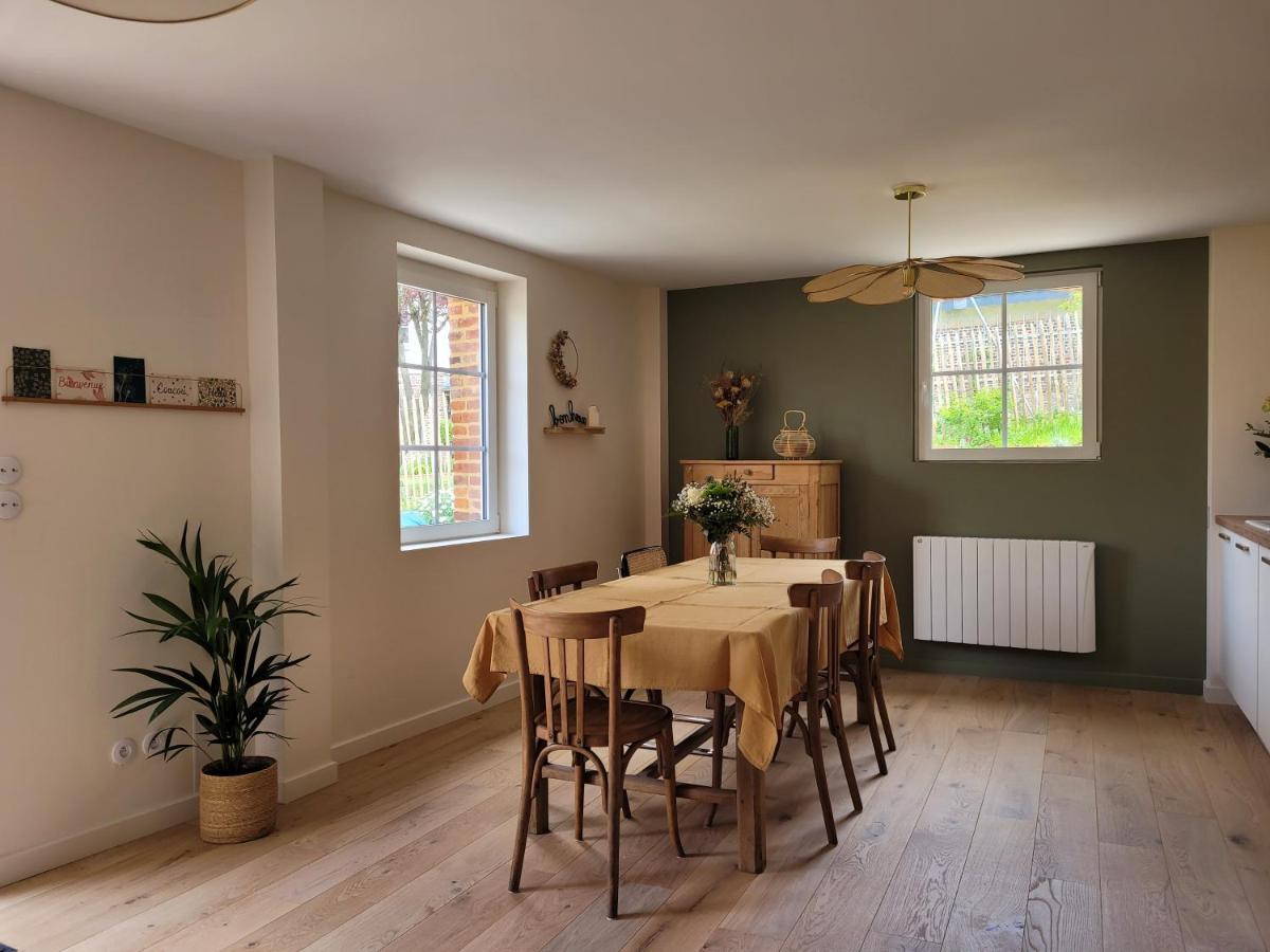 Les Fabulettes Bed and Breakfast Auffay Buitenkant foto